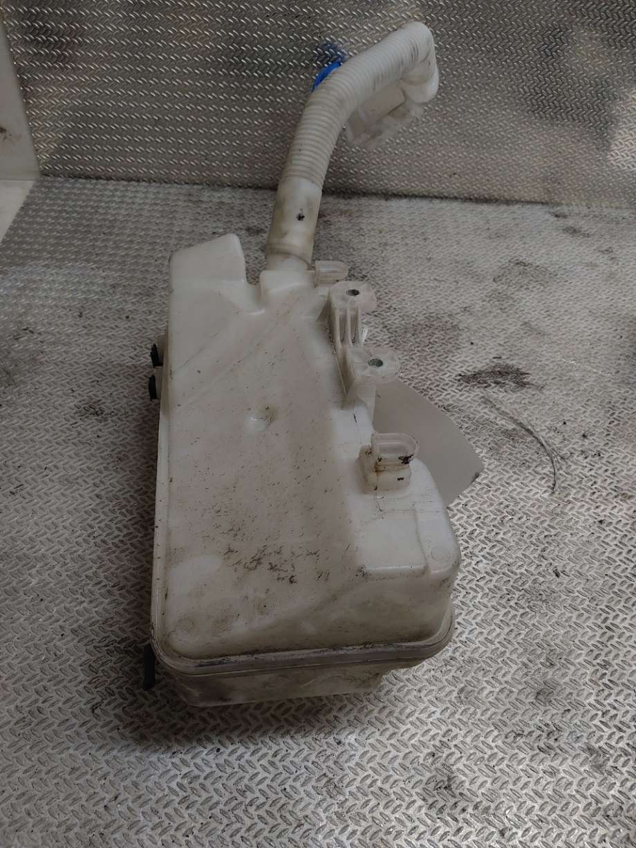 Spylertank foran til VW ID.4 2020-->> (VOLKSWAGEN|1EA955453L|1EA955453H|1K6955651)