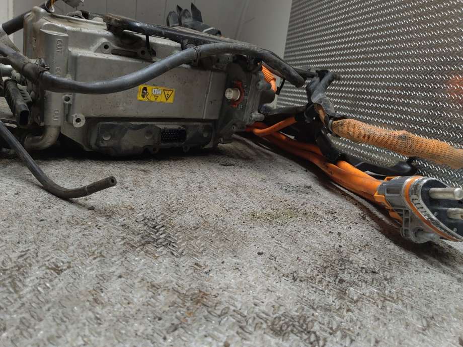 Inverter hybrid til Mercedes GLE 2019-->> (W167) (W167) (MERCEDES|A1679000730|A1679001018)