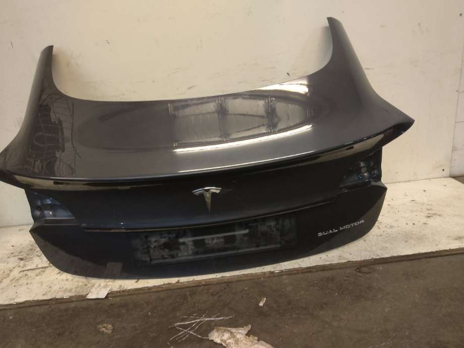 Bakluke sedan til Tesla Model 3 2018-2023 (Fase 1) (TESLA|1081460ECE|)