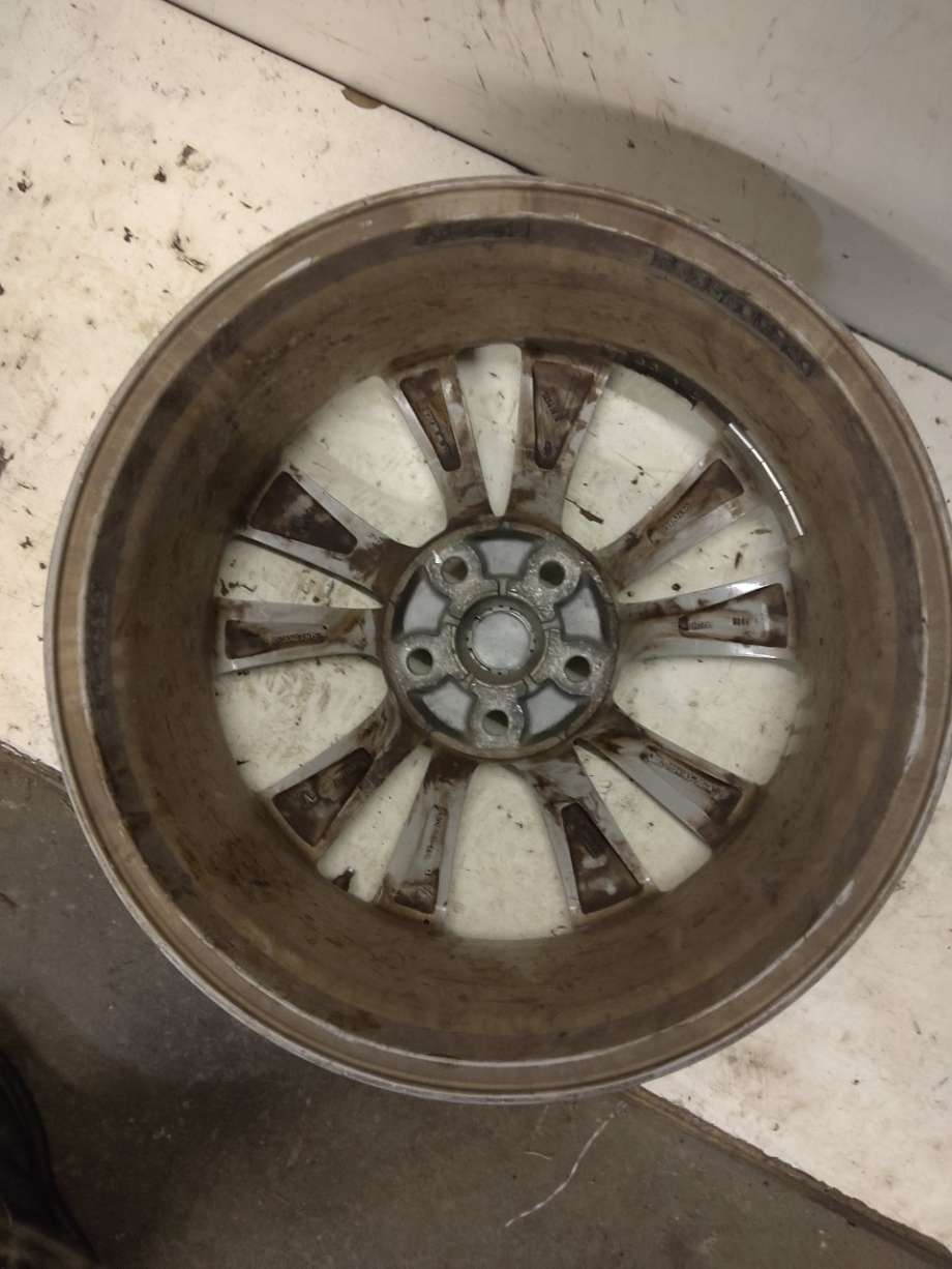 Felg aluminium til Tesla Model S 2013-2016 (Fase 1) (TESLA|105404000A|102418300A)