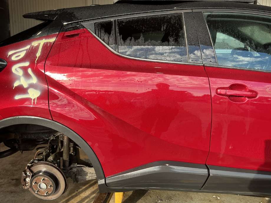 Dør høyre bak til Toyota C-HR, 2016-->>  (TOYOTA|)