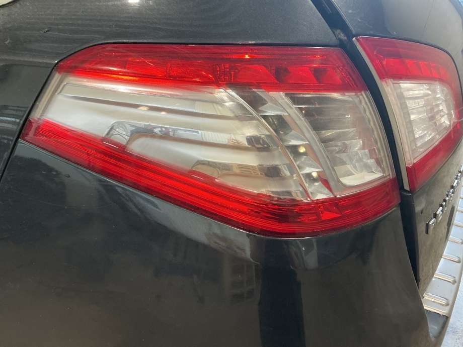 Baklykt venstre indre til Peugeot 508, 2011-2014 (Type I, Fase 1) (PEUGEOT|)