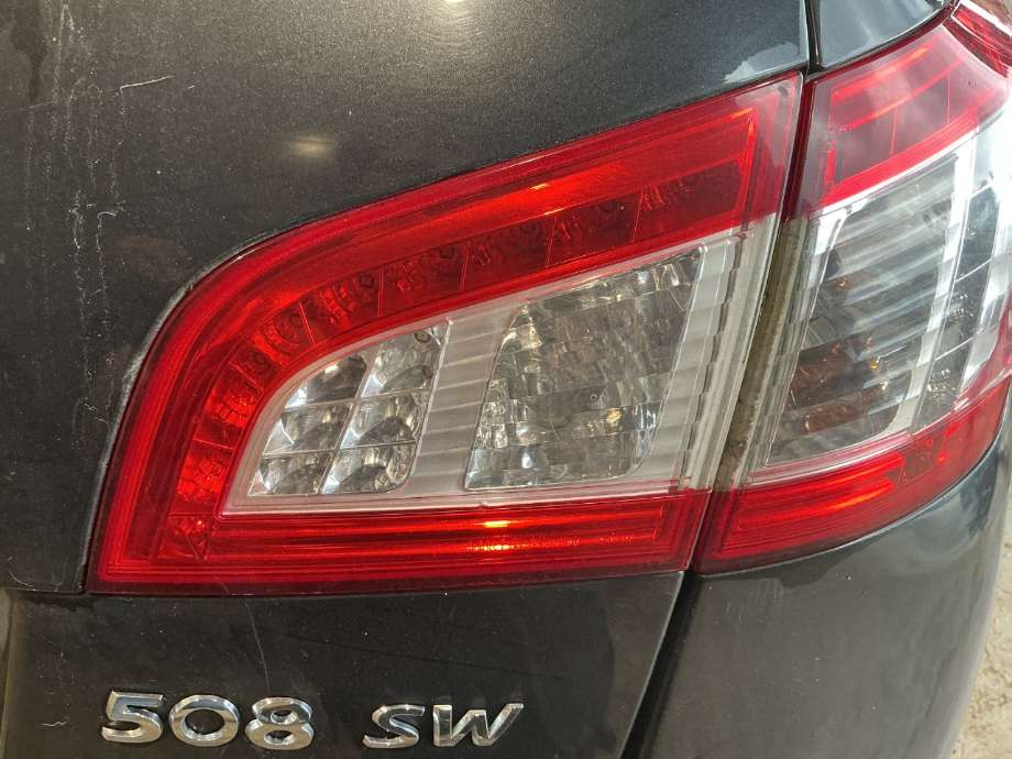Baklykt høyre indre til Peugeot 508, 2011-2014 (Type I, Fase 1) (PEUGEOT|)