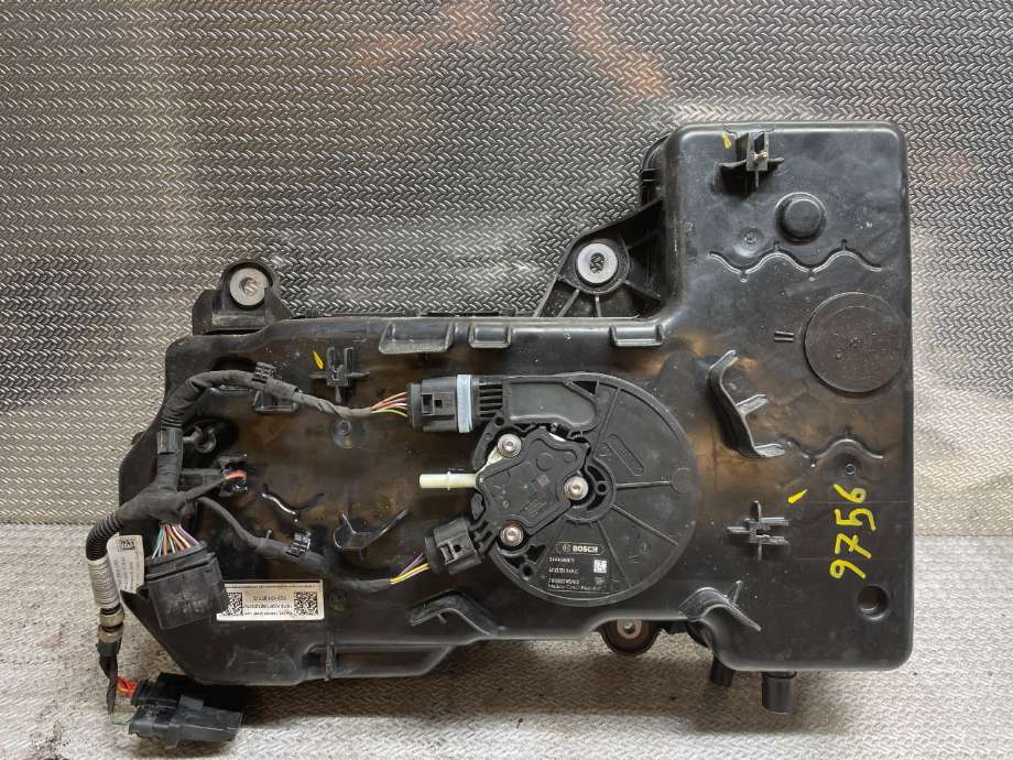 AdBlue tank til VW Transporter / Caravelle 2019-->> (T6.1) (T6.1) (VOLKSWAGEN|7E0131877H||7E0131877G)
