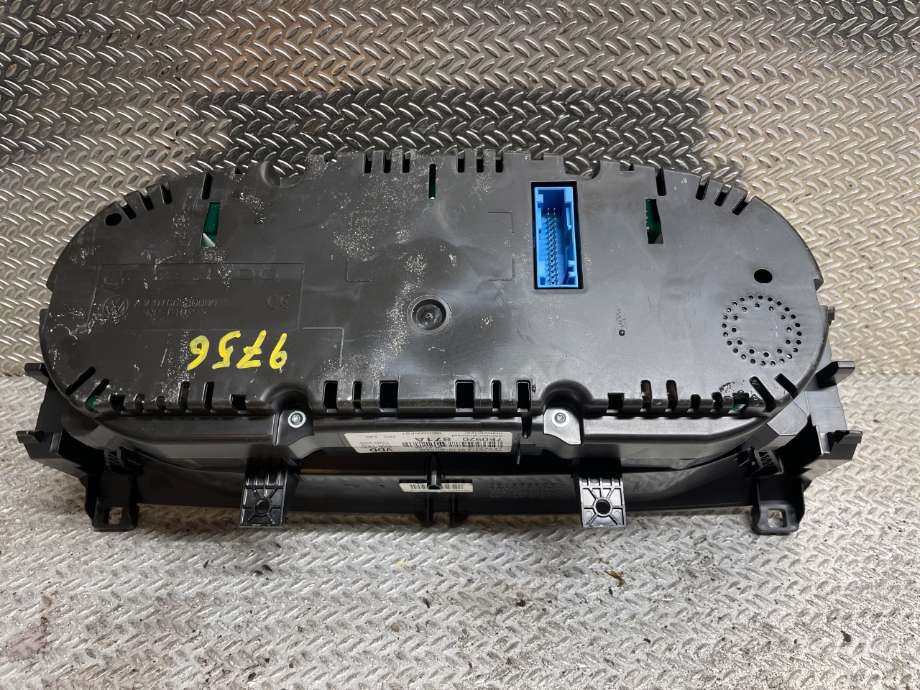 Speedometer til VW Transporter / Caravelle 2019-->> (T6.1) (T6.1) (VOLKSWAGEN|7E0920871A|)