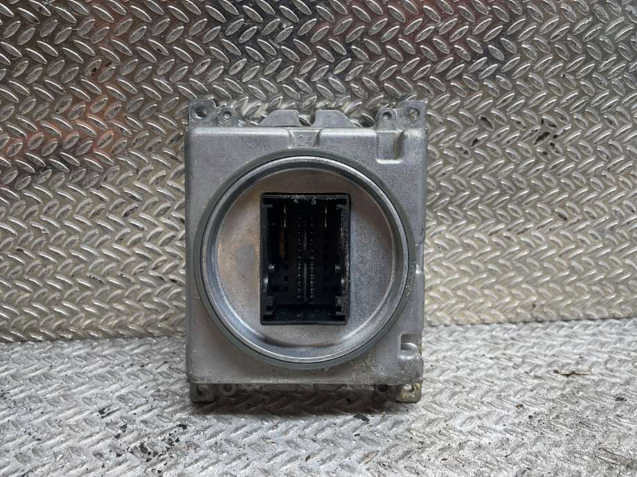 Styreenhet xenon/ballast til VW Transporter / Caravelle 2019-->> (T6.1) (T6.1) (VOLKSWAGEN|7PP941571AC|)