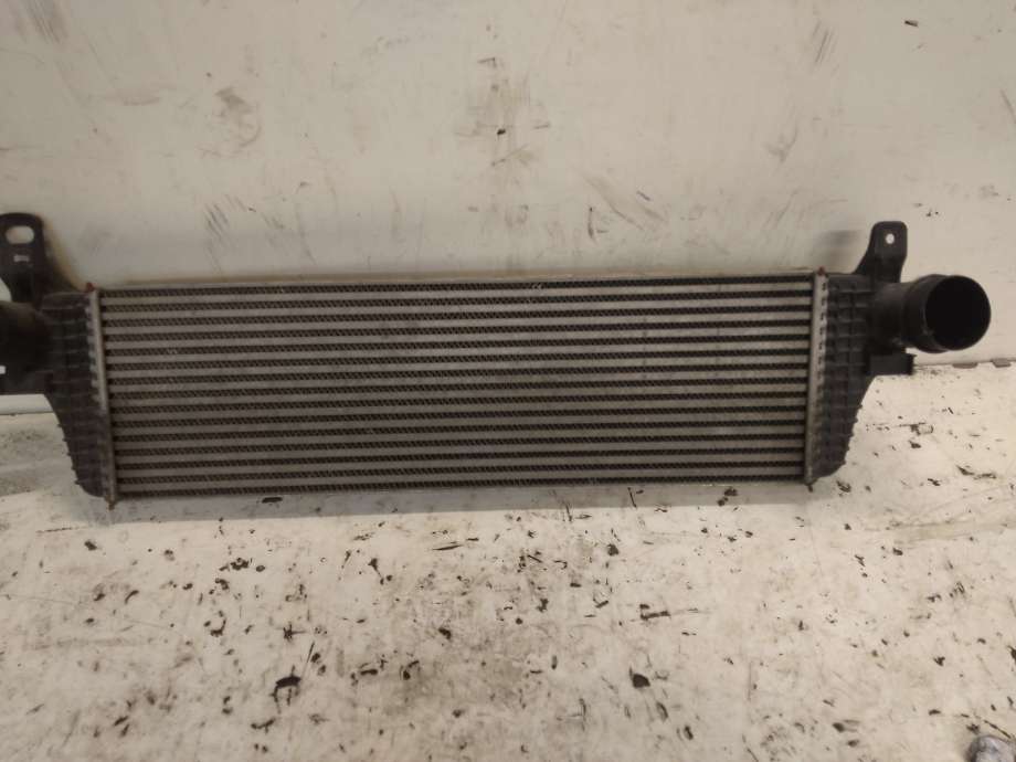 Intercooler til VW Transporter / Caravelle, 2009-2015 (Fase 2) (T5) (T5) (VOLKSWAGEN|7E0145804C)
