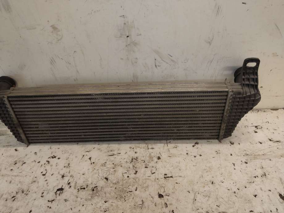 Intercooler til VW Transporter / Caravelle 2009-2015 (Fase 2) (T5) (T5) (VOLKSWAGEN|7E0145804C|7E0145804A|)