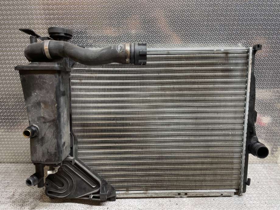 Radiator (manuell gir) til BMW 3-Serie, 1998-2005 (E46) (E46) (BMW|17119071518)