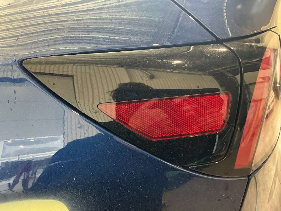 Batterilader inntak/luke til Tesla Model Y, 2021-2024 (Type I)  (TESLA|)