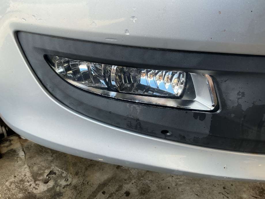 Tåkelykt høyre foran til VW Polo, 2009-2014 (Type V, Fase 1)  (VOLKSWAGEN|)
