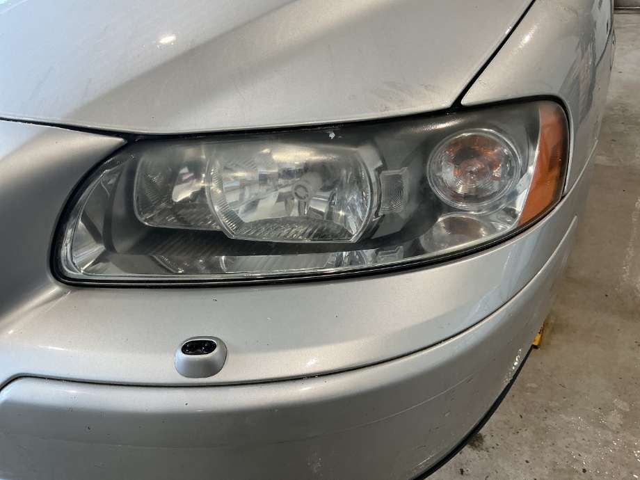 Frontlykt venstre halogen til Volvo V70, 2005-2007 (Type II, Fase 2)  