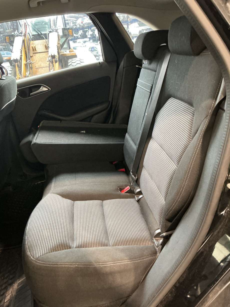 Sete bak til Mercedes B-Klasse, 2011-2018 (W246) (W246) 