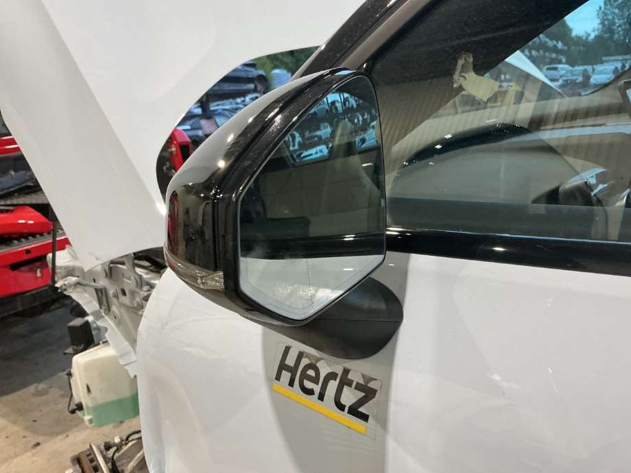 Speil venstre til Volvo EX30 2023-->>  