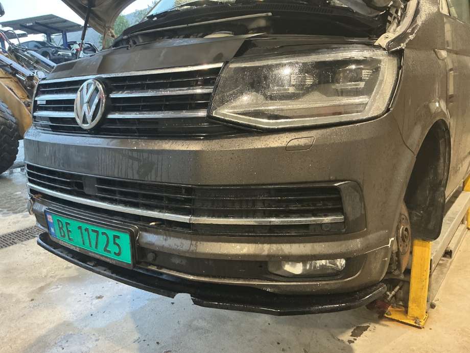 Støtfanger foran til VW Transporter / Caravelle 2015-2019 (T6) (T6) (VOLKSWAGEN|)
