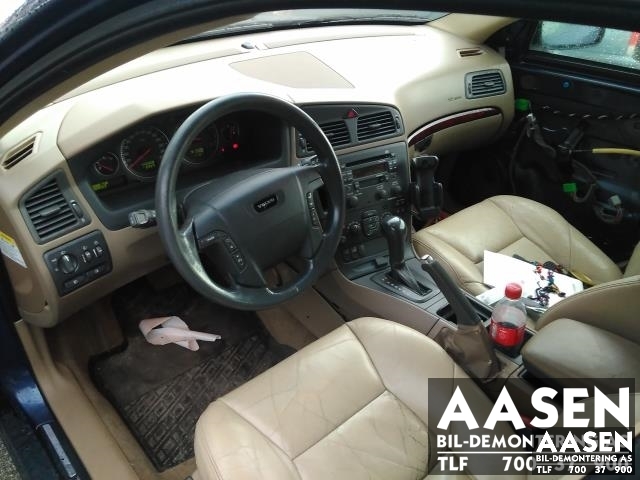 Volvo V70 2000-2004 (Type II, Fase 1) , Motorkode: D5244T, Girkassekode: 