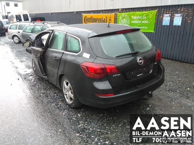 Opel Astra J 2010-2015 , Motorkode: A17DTR, Girkassekode: MZ4