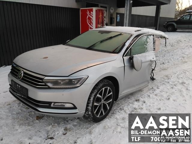 VW Passat 2015-2019 (Fase 1) (B8) (B8), Motorkode: CRLB, Girkassekode: PZN