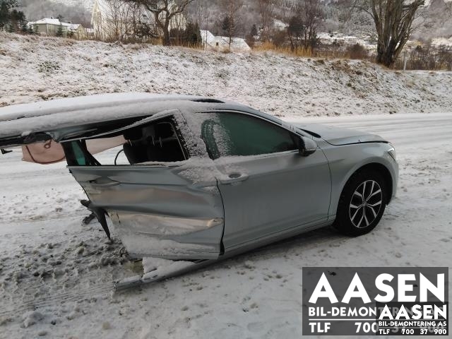 VW Passat 2015-2019 (Fase 1) (B8) (B8), Motorkode: CRLB, Girkassekode: PZN