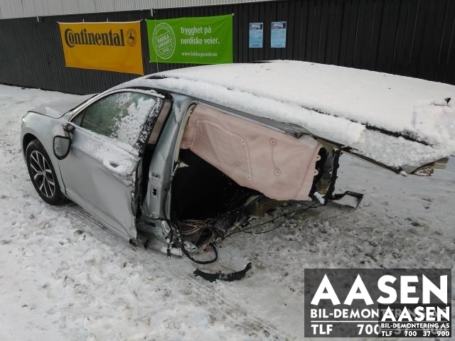 VW Passat 2015-2019 (Fase 1) (B8) (B8), Motorkode: CRLB, Girkassekode: PZN