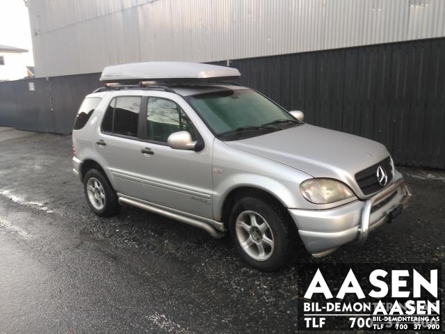 Mercedes ML 1997-2005 (W163) (W163), Motorkode: 612 963, Girkassekode: 722661 02
