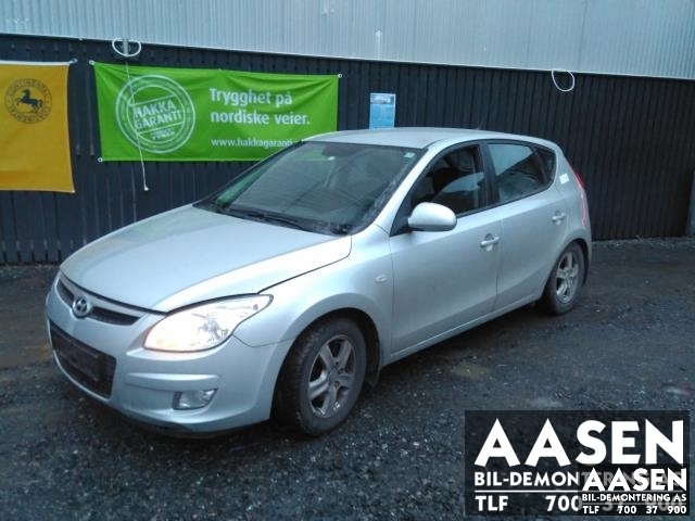 Hyundai i30 2007-2012 (Type I) , Motorkode: D4FB, Girkassekode: 