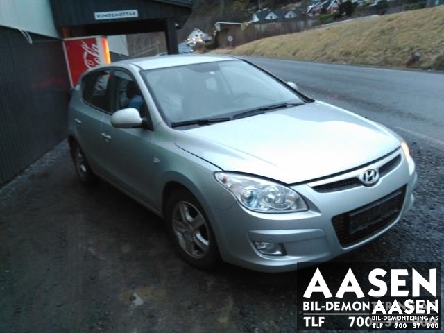 Hyundai i30 2007-2012 (Type I) , Motorkode: D4FB, Girkassekode: 