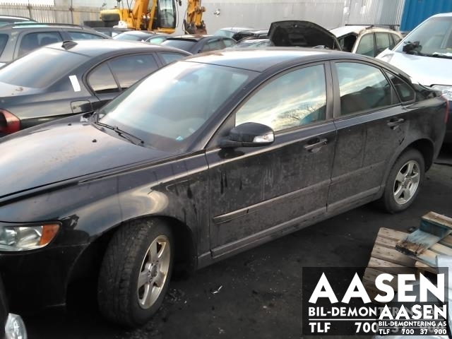 Volvo S40 2004-2007 (Type II, Fase 1) , Motorkode: D4164T, Girkassekode: 30787879