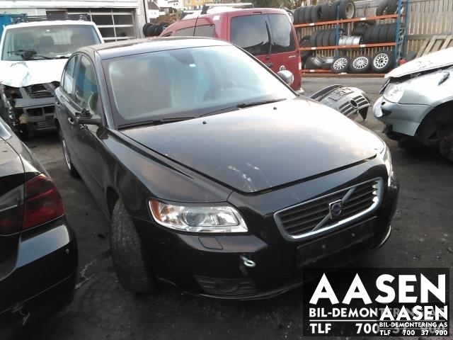 Volvo S40 2004-2007 (Type II, Fase 1) , Motorkode: D4164T, Girkassekode: 30787879