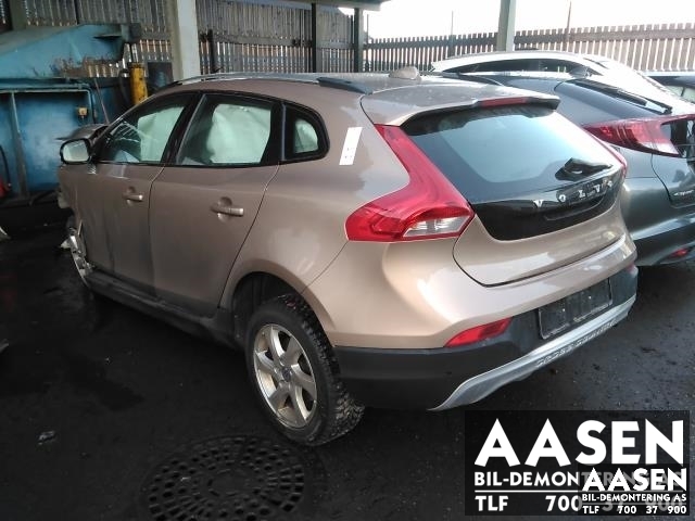 Volvo V40 2012-2019 , Motorkode: D4162T, Girkassekode: 1285041