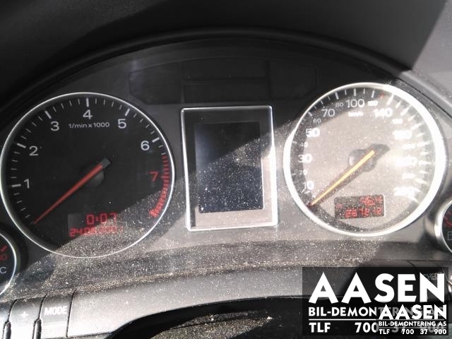 Audi A4 2001-2004 (Type II) (B6) (B6), Motorkode: AVJ, Girkassekode: FPT