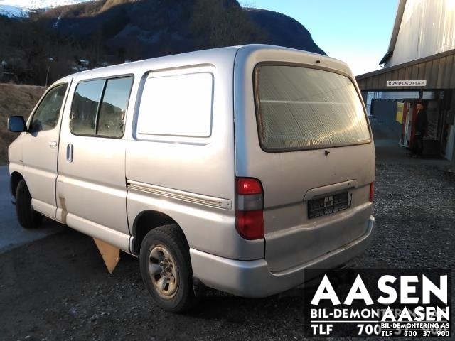 Toyota Hiace 2007-2012 (Fase 3) , Motorkode: 2KD-FTV, Girkassekode: 33030-26A60