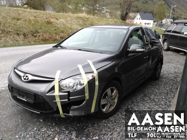 Hyundai i30 2007-2012 (Type I) , Motorkode: D4FB-IPB, Girkassekode: 