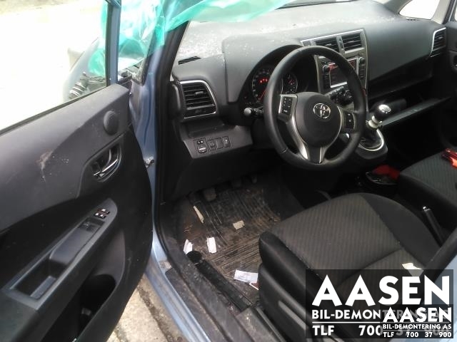 Toyota Verso-S 2011-2015 (COMBI) (COMBI), Motorkode: 1NR-FE, Girkassekode: 30300-52821