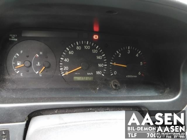 Toyota Hiace 2007-2012 (Fase 3) , Motorkode: 2KD-FTV, Girkassekode: 33030-26A60