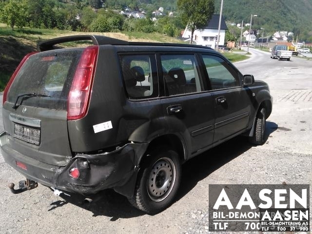 Nissan X-Trail 2002-2007 (T30) (T30), Motorkode: YD22ETI, Girkassekode: 32010EQ068