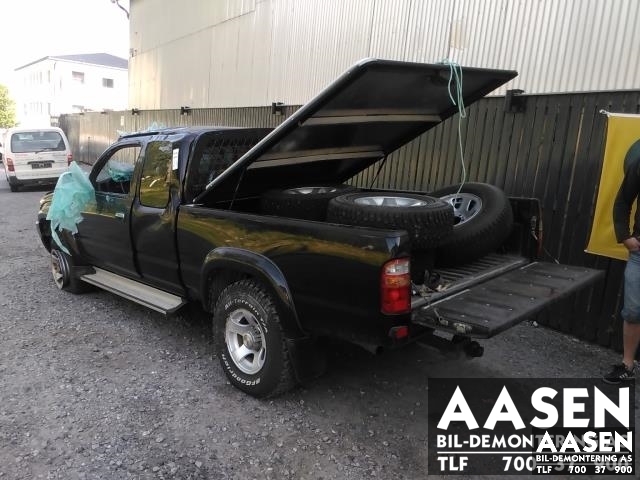Toyota Hilux 2002-2005 , Motorkode: 2KD-FTV, Girkassekode: 33030-3G120