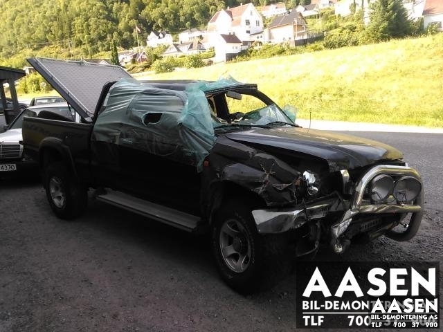 Toyota Hilux 2002-2005 , Motorkode: 2KD-FTV, Girkassekode: 33030-3G120
