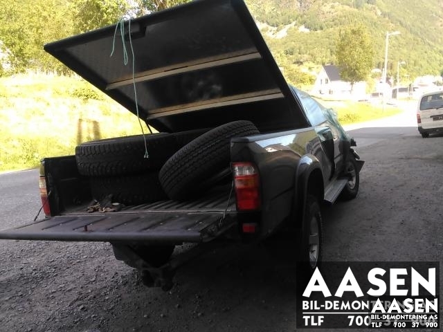 Toyota Hilux 2002-2005 , Motorkode: 2KD-FTV, Girkassekode: 33030-3G120