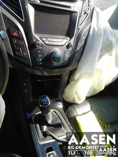 Hyundai i40 2012-2017 , Motorkode: D4FD, Girkassekode: 