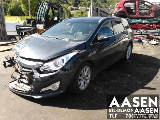 Hyundai i40 2012-2017 , Motorkode: D4FD, Girkassekode: 