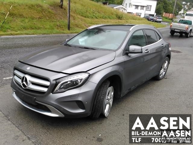 Mercedes GLA 2014-2020 (X156) (X156), Motorkode: 651930 32, Girkassekode: 724011 00