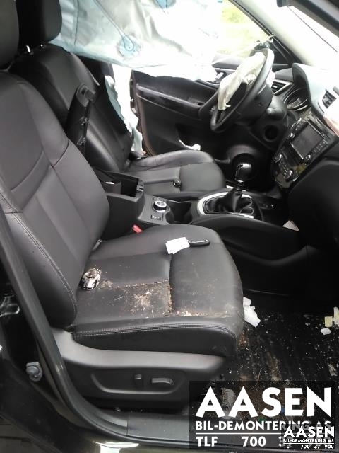 Nissan X-Trail 2014-2022 (T32) (T32), Motorkode: R9M, Girkassekode: 320104BR7D