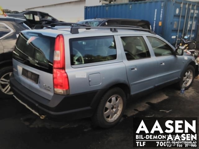 Volvo XC70 2001-2004 (Type I, Fase 1) , Motorkode: D5244T| 6900665, Girkassekode: 8675148