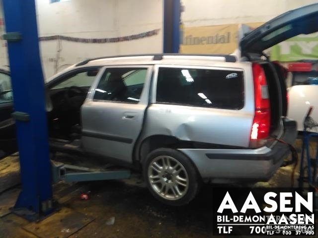 Volvo V70 2000-2004 (Type II, Fase 1) , Motorkode: B5244T3, Girkassekode:
