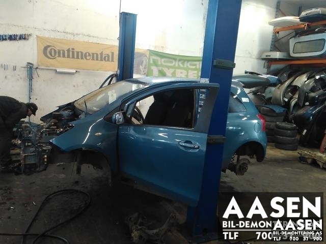 Toyota Yaris 2006-2009 (Type II, Fase 1) , Motorkode: 1KR-FE, Girkassekode: 
