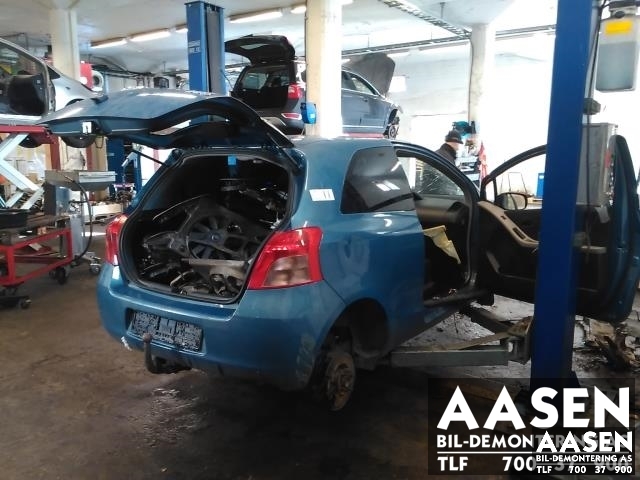 Toyota Yaris 2006-2009 (Type II, Fase 1) , Motorkode: 1KR-FE, Girkassekode: 