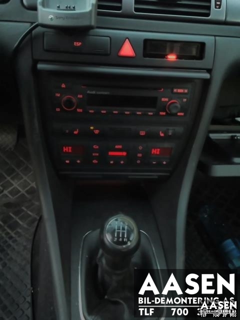 Audi A6 2001-2004 (Type II, Fase 2) (C5) (C5), Motorkode: AWT, Girkassekode: EHV