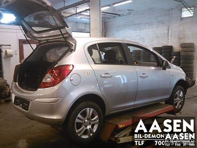Opel Corsa D 2006-2014 , Motorkode: A13DTE, Girkassekode: 