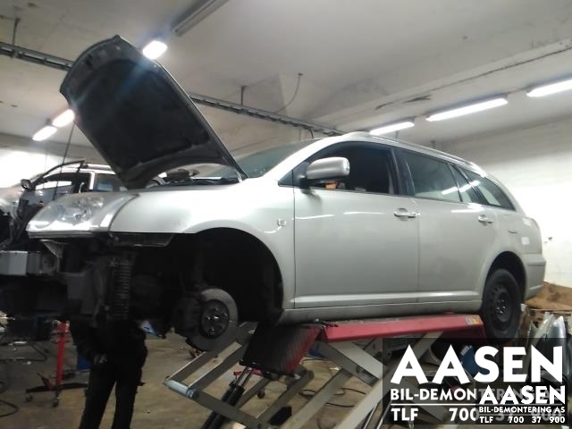 Toyota Avensis 2003-2008 (Type II) , Motorkode: 1CD-FTV, Girkassekode: